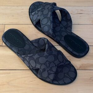 Coach Women's Link Criss Cross Slide In Signature Jacquard Patterned Sandals